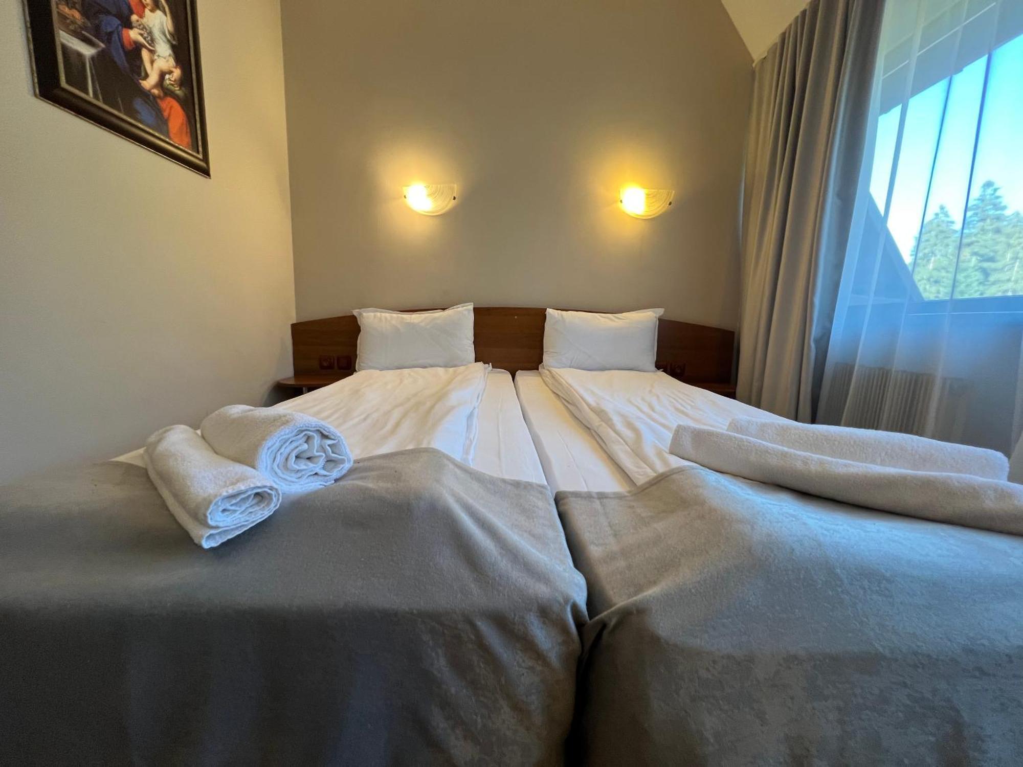 Mоura Boutique & Spa Hotel Borowec Zewnętrze zdjęcie